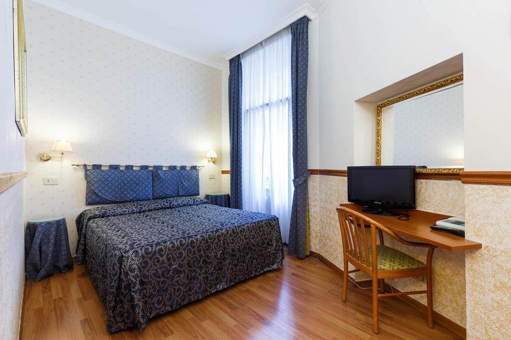 Hotel Paris Rome Exterior photo