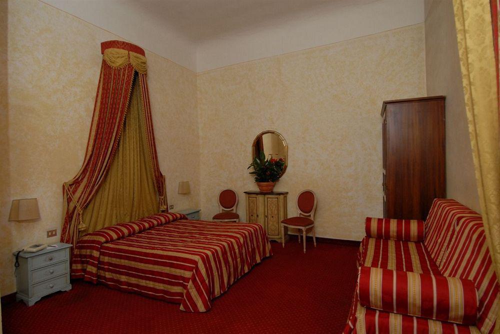 Hotel Paris Rome Exterior photo